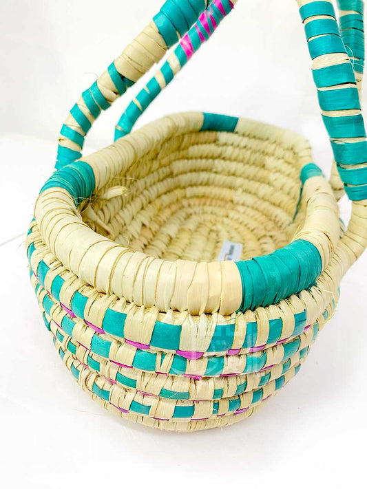 Hand made straw basket سلة قش عمل يد AZ2